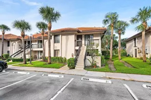 5200 E Club Cir, Boca Raton, FL 33487 - Photo 28