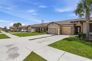 1714 Celebration Dr, Fort Pierce, FL 34947 - Photo 4
