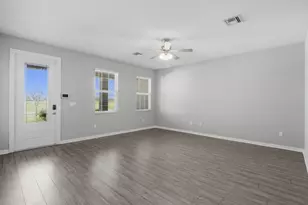 1714 Celebration Dr, Fort Pierce, FL 34947 - Photo 10