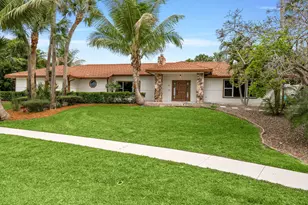 21 Whispering Oaks Cir, West Palm Beach, FL 33411 - Photo 58