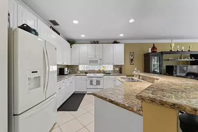 8492 Breezy Oak Way, Boynton Beach, FL 33473 - Photo 6