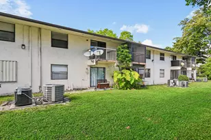 6001 Shaker Wood Cir, Tamarac, FL 33319 - Photo 30