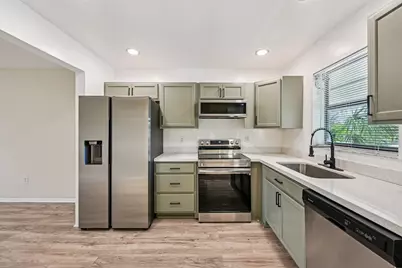 6001 Shakerwood Circle #203, Tamarac, FL 33319 - Photo 6