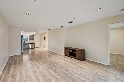 6001 Shakerwood Circle #203, Tamarac, FL 33319 - Photo 10
