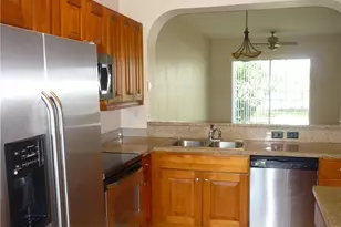 3500 Oaks Clubhouse Dr, Pompano Beach, FL 33069 - Photo 20