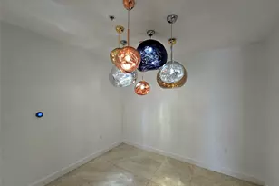 17301 Biscayne Blvd, North Miami Beach, FL 33160 - Photo 6