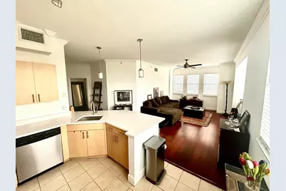 533 NE 3rd Avenue #527, Fort Lauderdale, FL 33301 - Photo 2