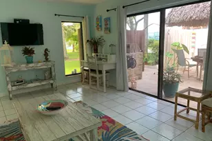 825 Center St, Jupiter, FL 33458 - Photo 8