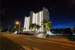 1401 N Riverside Dr, Pompano Beach, FL 33062 - Photo 2