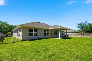 885 Clearmont St, Sebastian, FL 32958 - Photo 32