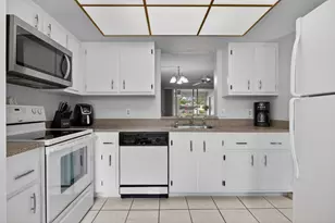 7321 NW 18th St, Margate, FL 33063 - Photo 18