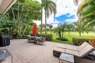 136 Coral Cay Dr, Palm Beach Gardens, FL 33418 - Photo 4