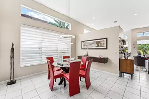 136 Coral Cay Dr, Palm Beach Gardens, FL 33418 - Photo 20