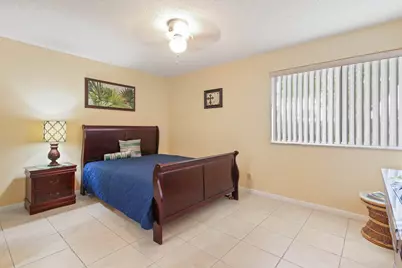 3186 Via Poinciana #110, Greenacres, FL 33467 - Photo 16