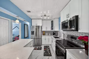 1020 Avon Rd, West Palm Beach, FL 33401 - Photo 4