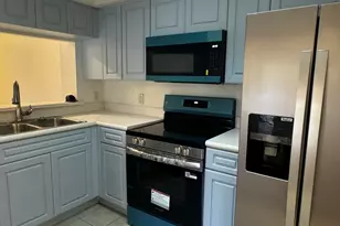 2725 Anzio Ct, Palm Beach Gardens, FL 33410 - Photo 4