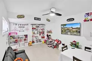 833 NW 81st Ave, Plantation, FL 33324 - Photo 26