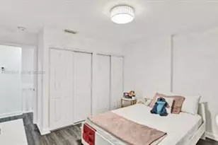 833 NW 81st Ave, Plantation, FL 33324 - Photo 24