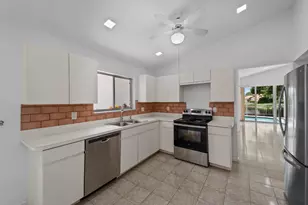 22586 Esplanada Dr, Boca Raton, FL 33433 - Photo 14