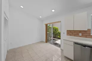 22586 Esplanada Dr, Boca Raton, FL 33433 - Photo 12