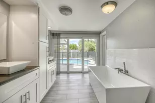 4359 Daffodil Cir N, Palm Beach Gardens, FL 33410 - Photo 20