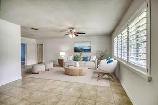 4359 Daffodil Cir N, Palm Beach Gardens, FL 33410 - Photo 2