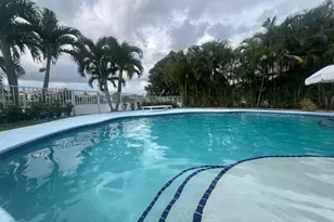 11910 Osprey Point Cir, Wellington, FL 33449 - Photo 2
