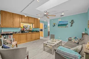 6008 Palmetto Dr, Fort Pierce, FL 34982 - Photo 28