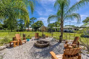 6008 Palmetto Dr, Fort Pierce, FL 34982 - Photo 44