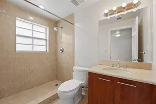 819 SW 7th Ave, Fort Lauderdale, FL 33315 - Photo 26