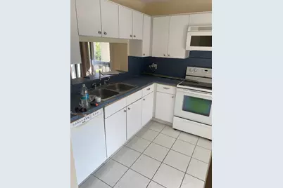 5200 E Club Circle #206, Boca Raton, FL 33487 - Photo 4