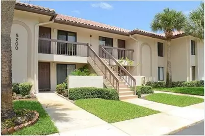 5200 E Club Circle #206, Boca Raton, FL 33487 - Photo 1