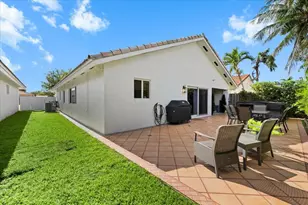 14525 NW 88th Ave, Miami Lakes, FL 33018 - Photo 28