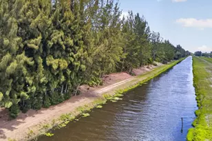 6045 Hall Blvd, The Acreage, FL 33470 - Photo 100