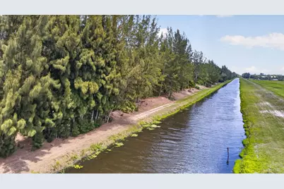 6045 Hall Boulevard, The Acreage, FL 33470 - Photo 100
