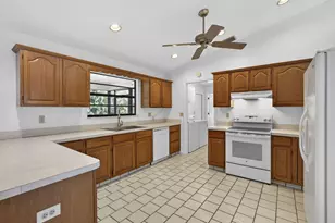 6045 Hall Blvd, The Acreage, FL 33470 - Photo 30