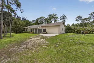 6045 Hall Blvd, The Acreage, FL 33470 - Photo 8
