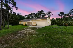 6045 Hall Blvd, The Acreage, FL 33470 - Photo 4