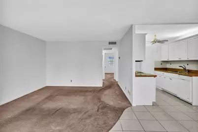 2066 Exeter D, Boca Raton, FL 33434 - Photo 6