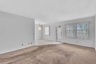 2066 Exeter D, Boca Raton, FL 33434 - Photo 4