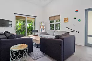 112 S J St, Lake Worth Beach, FL 33460 - Photo 4