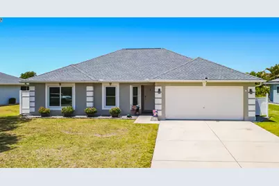 1658 Blue Lake Circle, Punta Gorda, FL 33983 - Photo 2