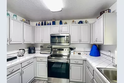 1658 Blue Lake Circle, Punta Gorda, FL 33983 - Photo 12