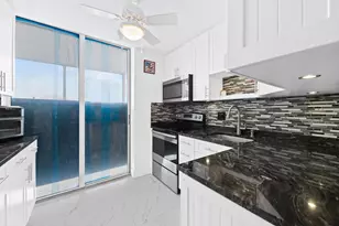 1505 N Riverside Dr, Pompano Beach, FL 33062 - Photo 4