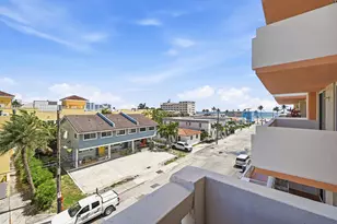 801 S Ocean Dr, Hollywood, FL 33019 - Photo 4