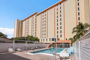 801 S Ocean Dr, Hollywood, FL 33019 - Photo 26