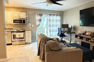 7541 NW 16th Street NW, Plantation, FL 33313 - Photo 2