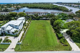 21 Hudson Ave, Ocean Ridge, FL 33435 - Photo 4