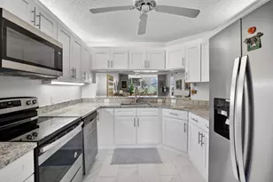 10111 NW 24th Pl, Sunrise, FL 33322 - Photo 10