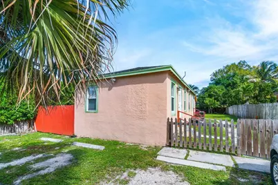 320 Swain Boulevard, Greenacres, FL 33463 - Photo 4